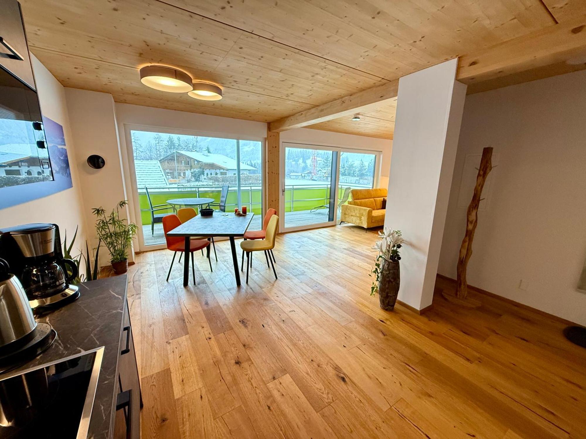 Alpenapart Singer - Contactless Check-In Reutte Exteriör bild